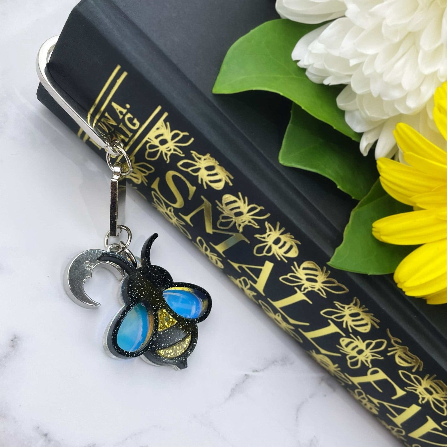 Glitter Bee Bookmark - Lost Minds Clothing