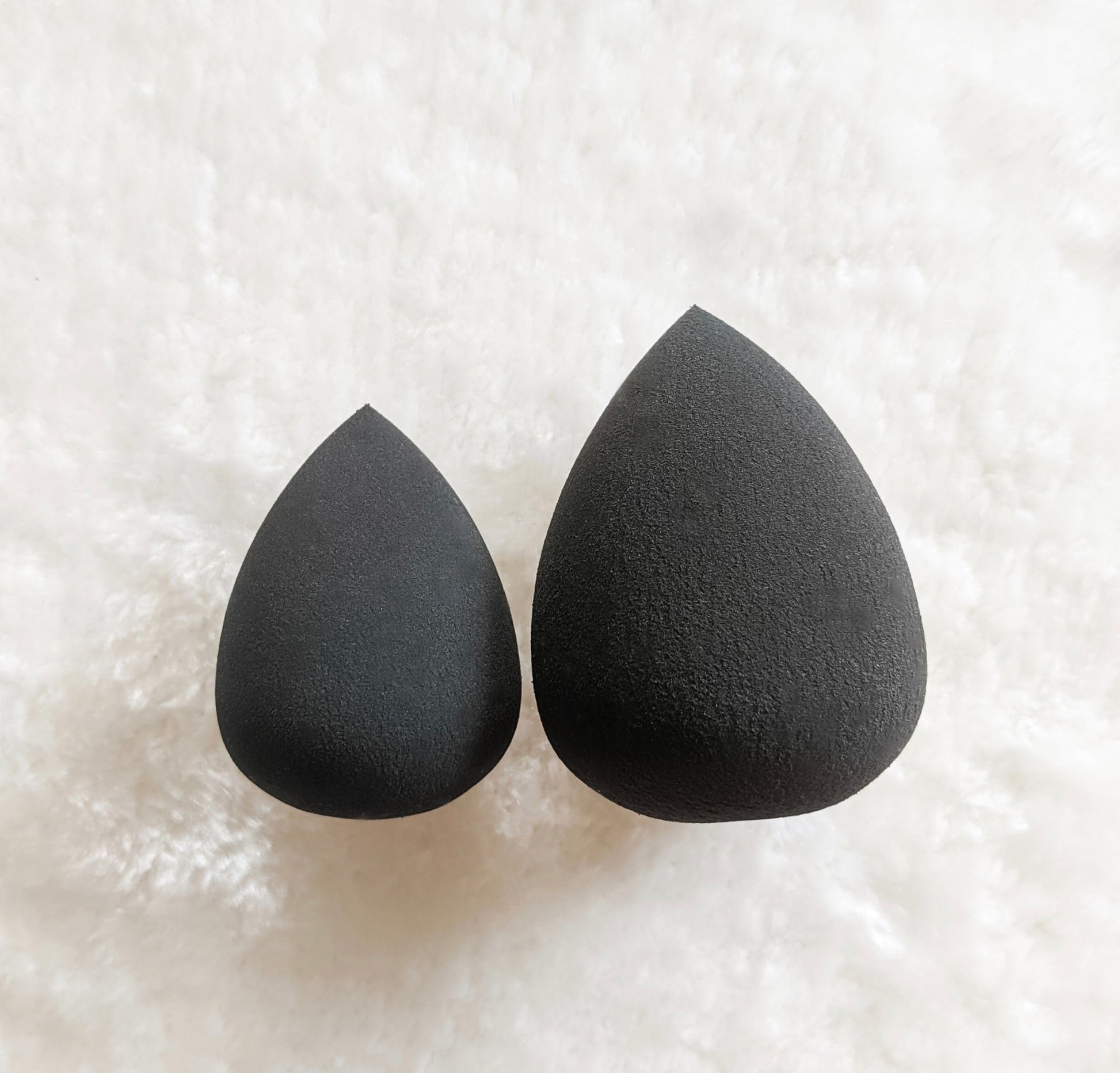Lost Minds Makeup Sponge - Black - Lost Minds Clothing